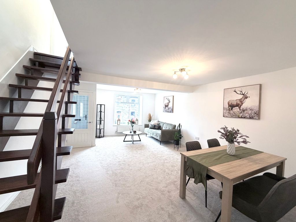 Property photo 2 of 17 Img_5832.Jpeg