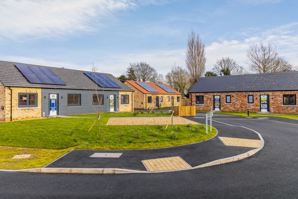 Property photo 2 of 22 Street Scene - Gosberton Site-9