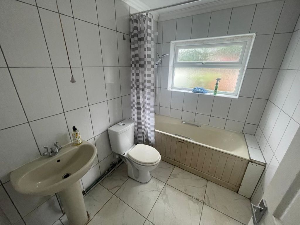 Property photo 2 of 10 Image 2