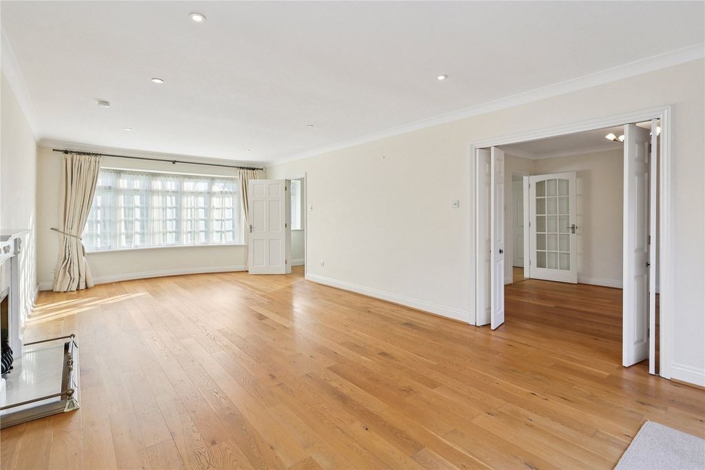 Property photo 2 of 17 Reception Room