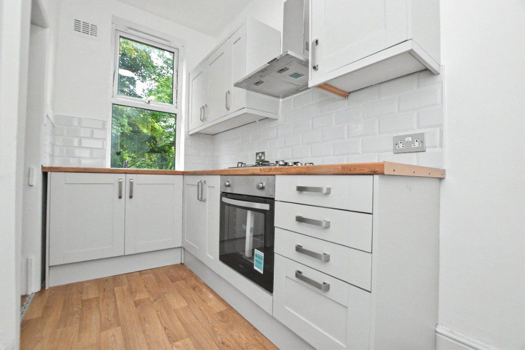 Property photo 2 of 20 Picture No. 06