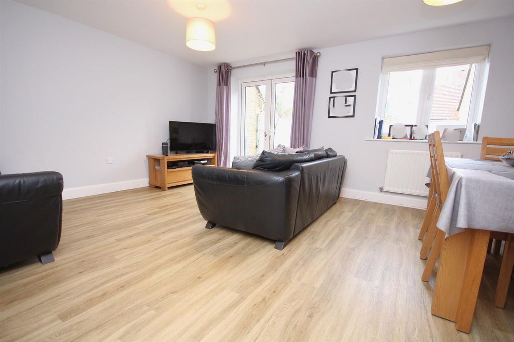 Property photo 3 of 11 Img_7734.Jpg