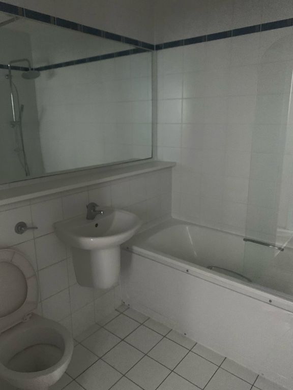 Property photo 2 of 3