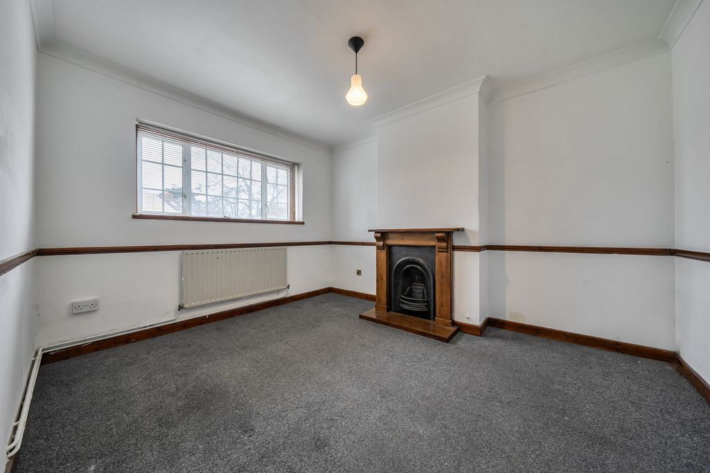 Property photo 2 of 20 Reception