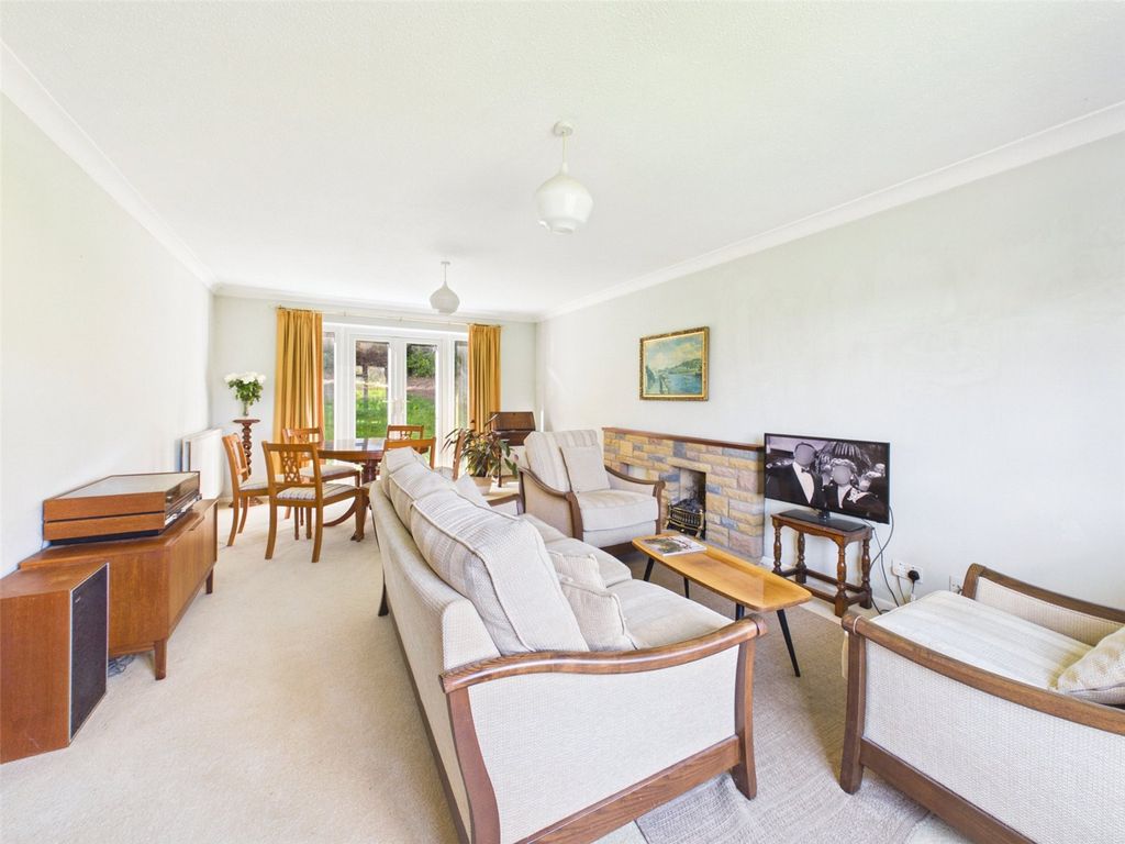Property photo 2 of 20 Picture No. 09