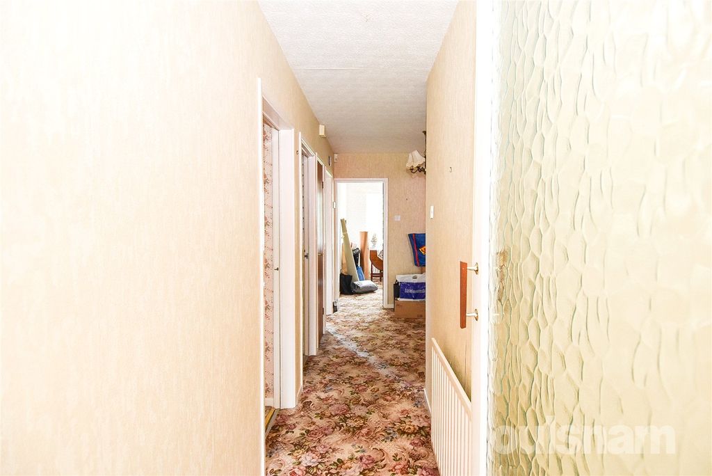 Property photo 2 of 18 Picture No. 02