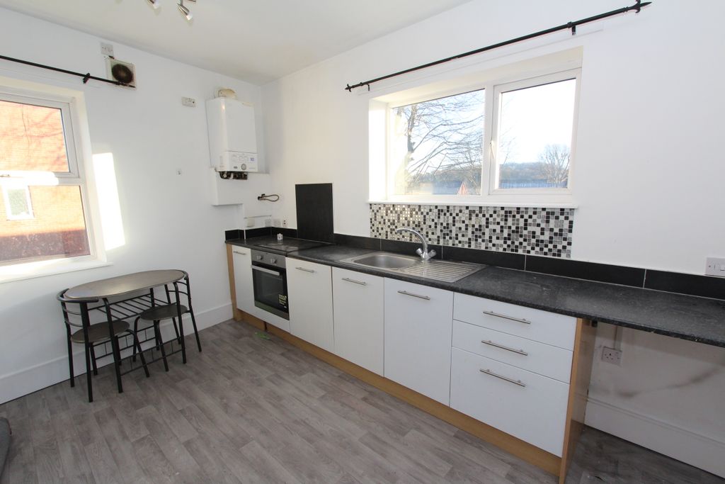 Property photo 1 of 9 Img_5639