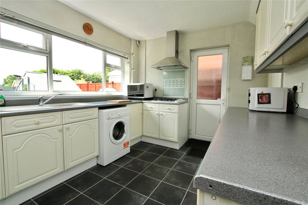 Property photo 3 of 14 Picture No. 05