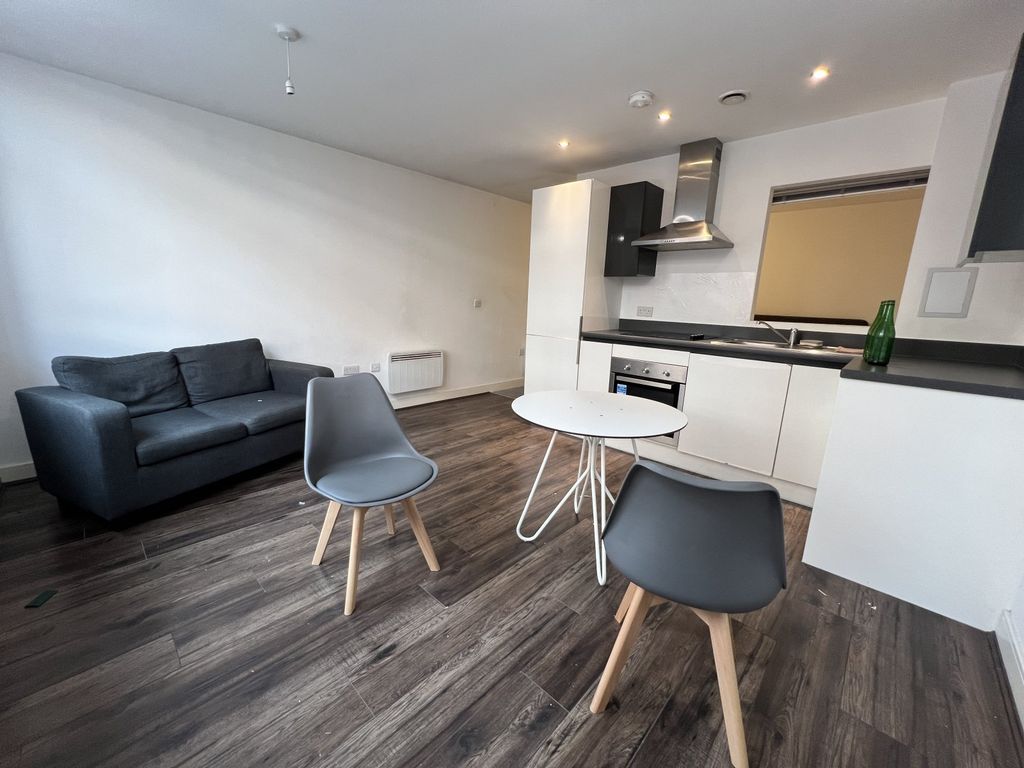 Property photo 2 of 7 Picture No. 01