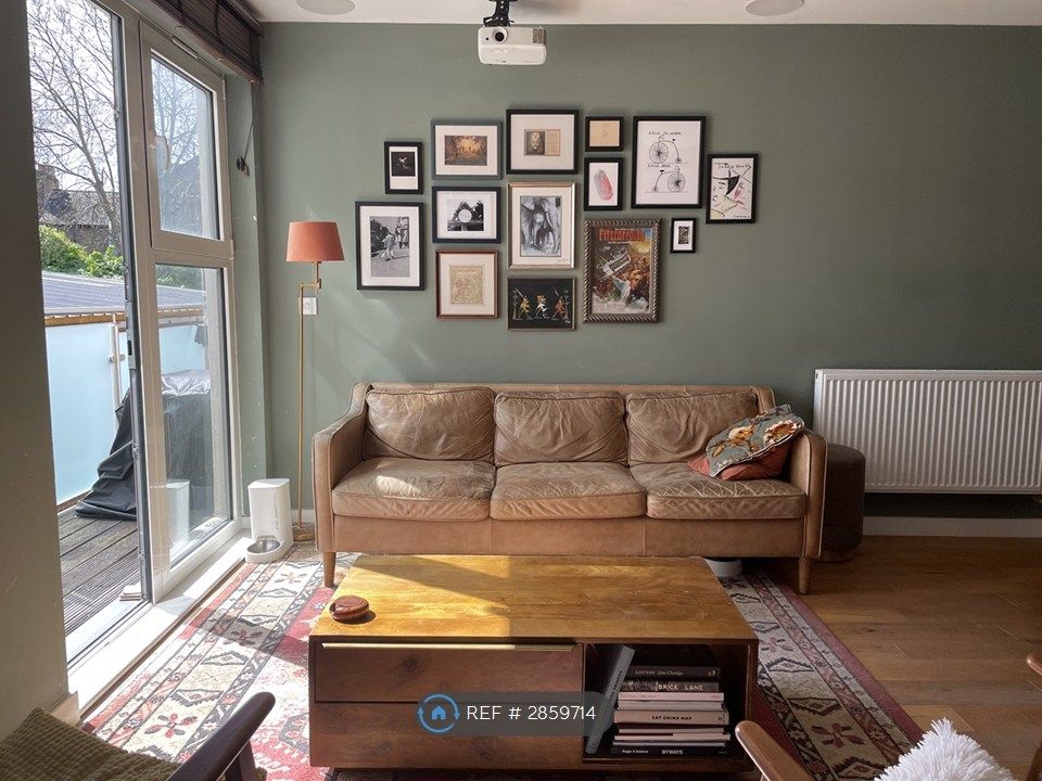 Property photo 2 of 24