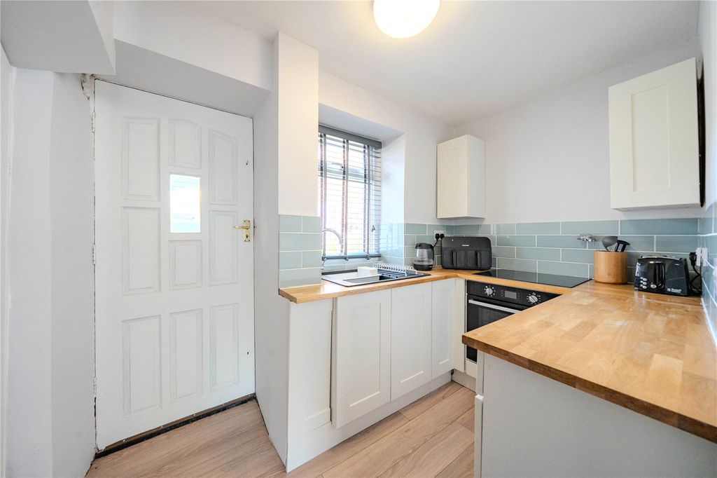 Property photo 3 of 17 Picture No. 03
