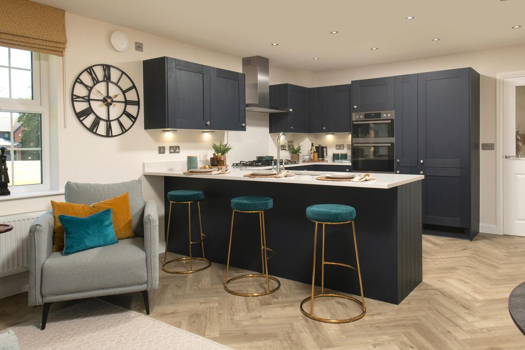 Property photo 3 of 10 Moreton Kitchen