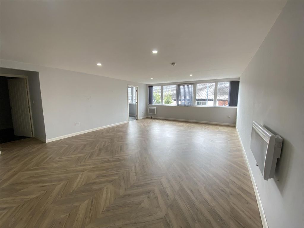 Property photo 3 of 6 Img_8894.Jpg