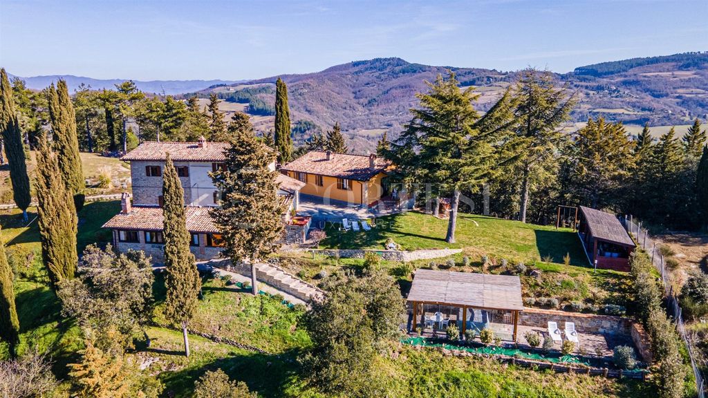 Property photo 1 of 59 Two Panoramic Farmhouses For Sale In Umbria, Monte Santa Maria Tiberina