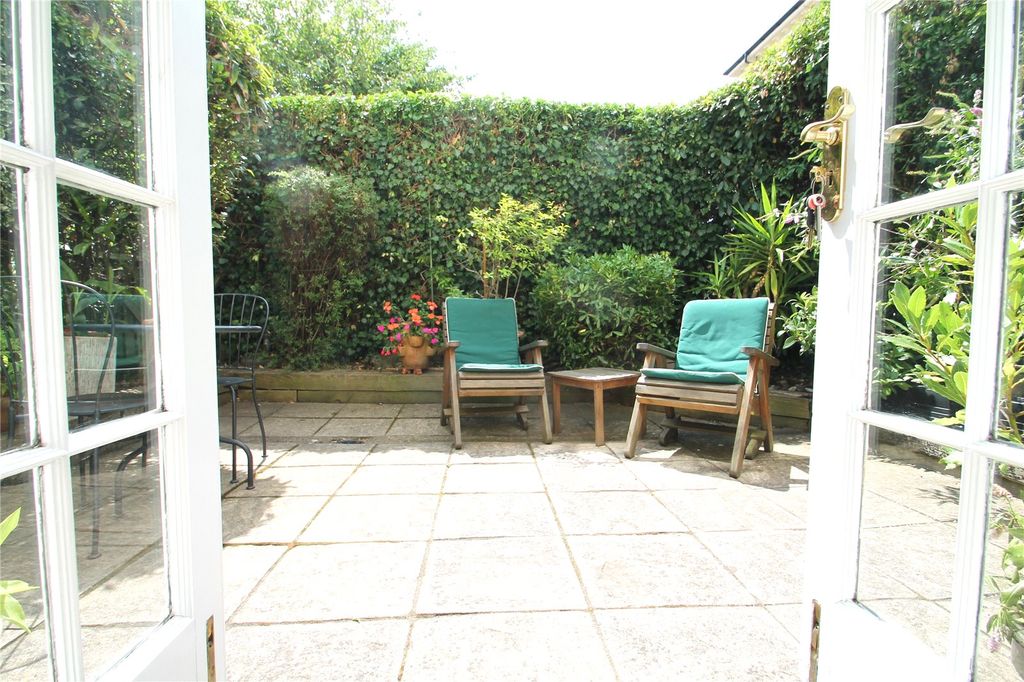 Property photo 3 of 25 Picture No. 24