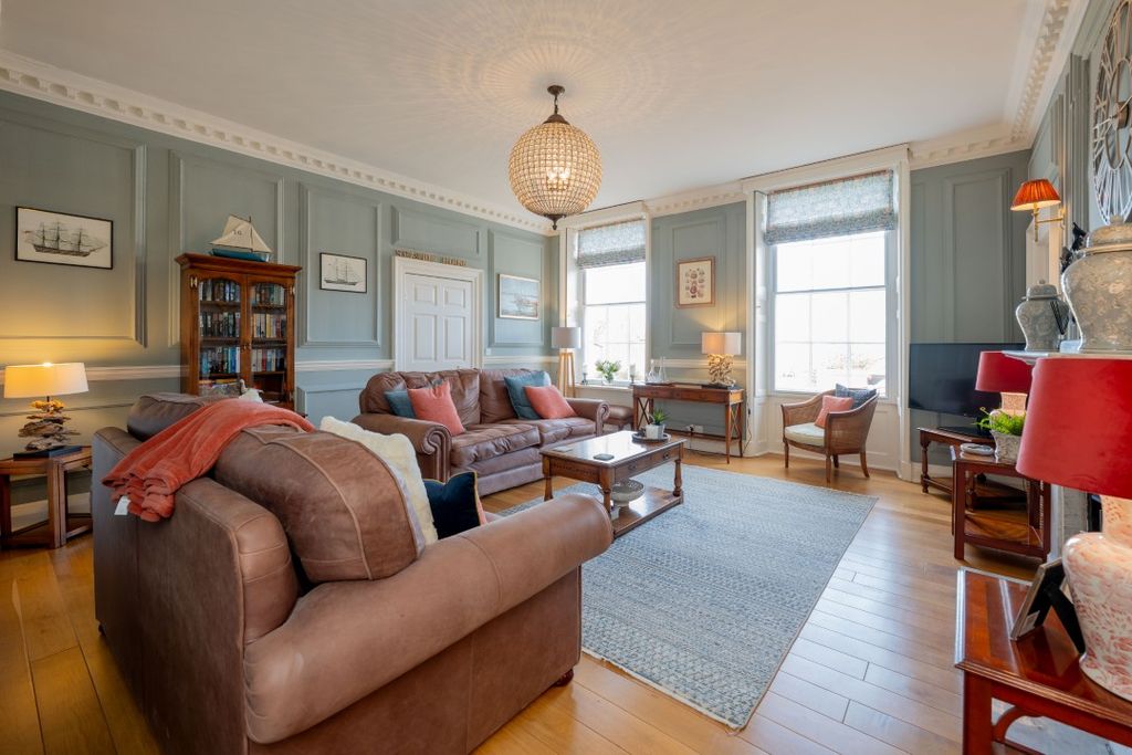 Additional image 4 of 4 bed flat for saleBlakeney, Holt NR25