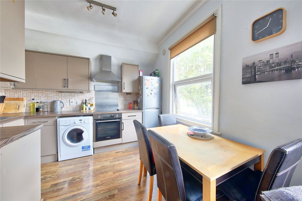 Property photo 1 of 12 Picture No. 01
