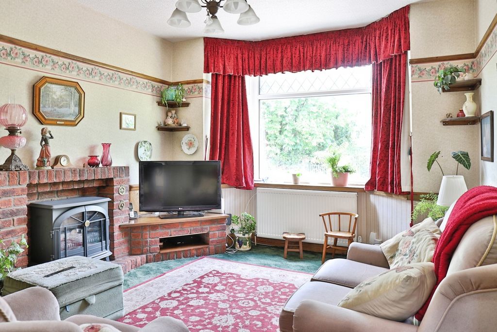 Property photo 3 of 25 Pbox-Img.Jpg
