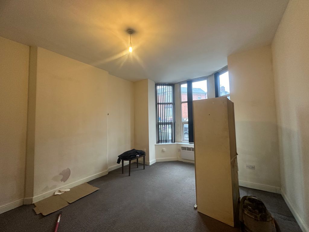 Property photo 1 of 4
