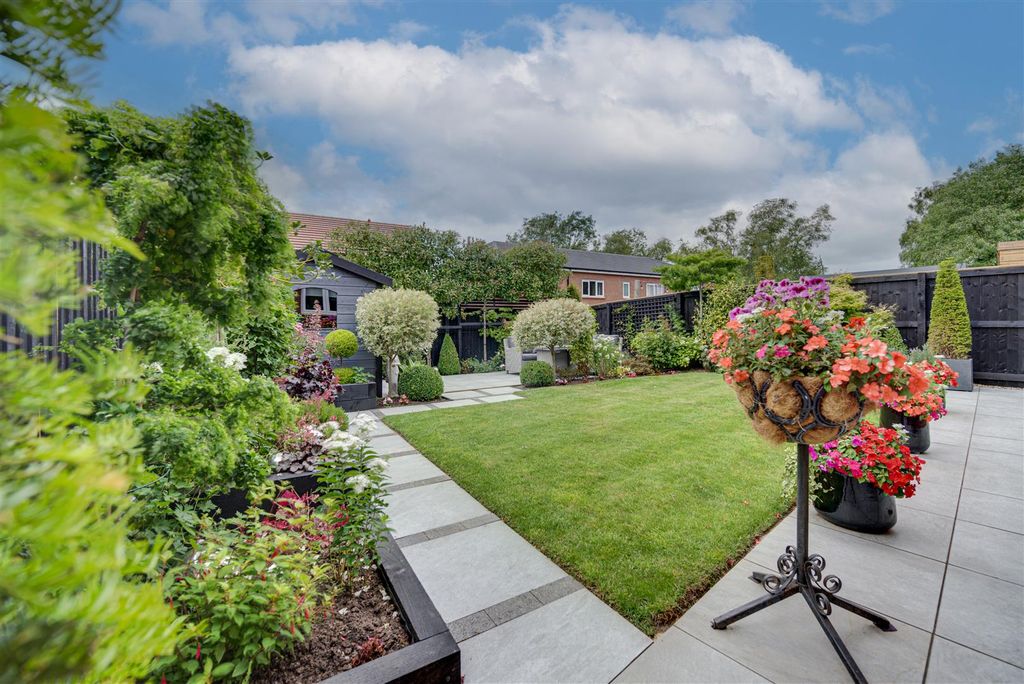 Property photo 2 of 29 Dsc_2026-Dsc_2030.Jpg