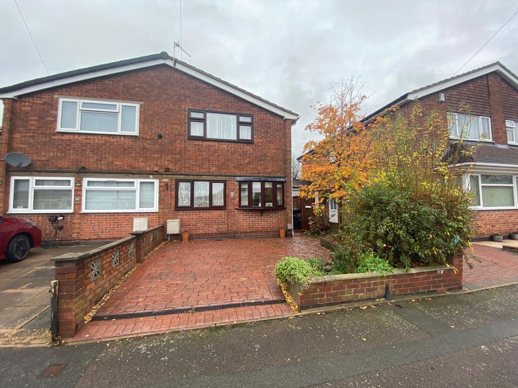 Property photo 2 of 19