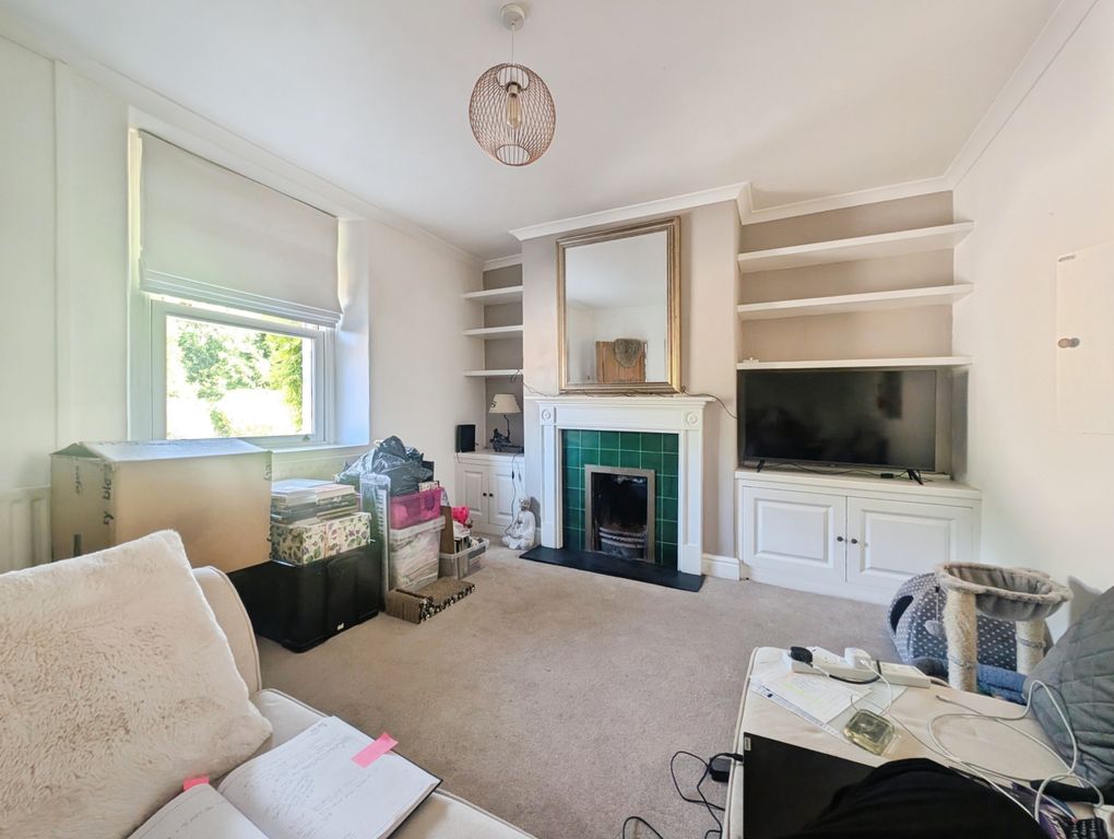 Property photo 2 of 18