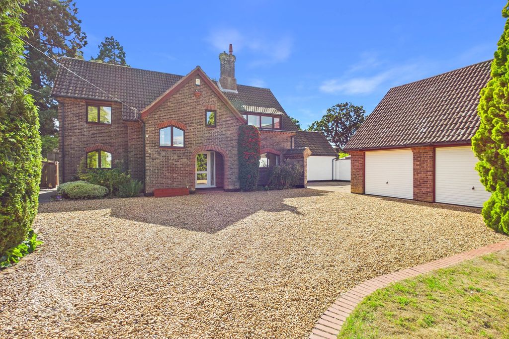 Property photo 1 of 29