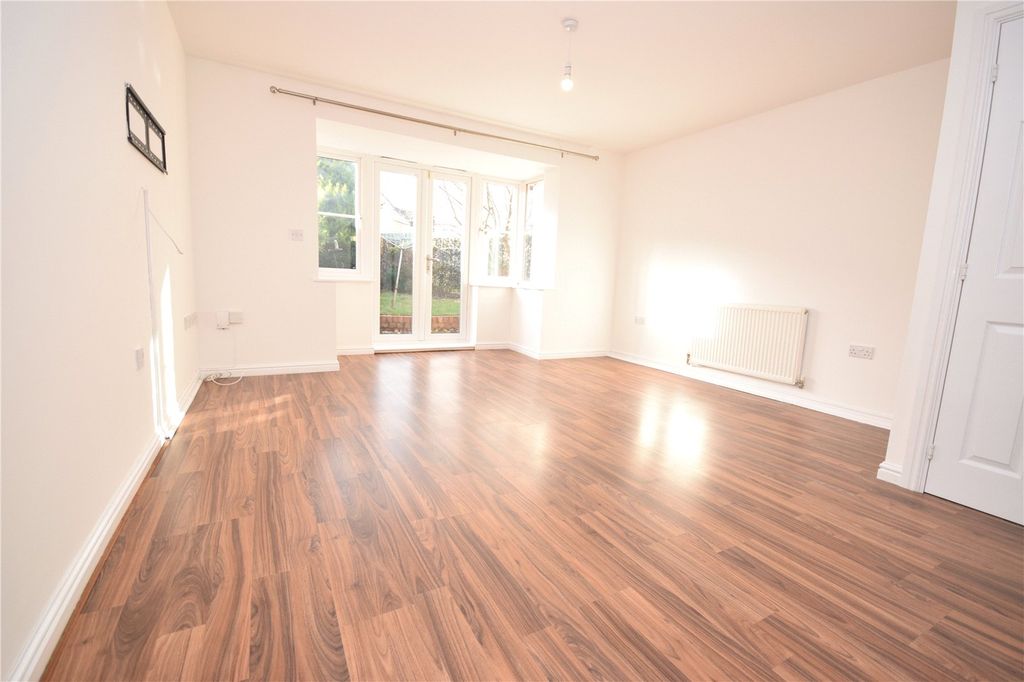 Property photo 3 of 9 Picture No. 04