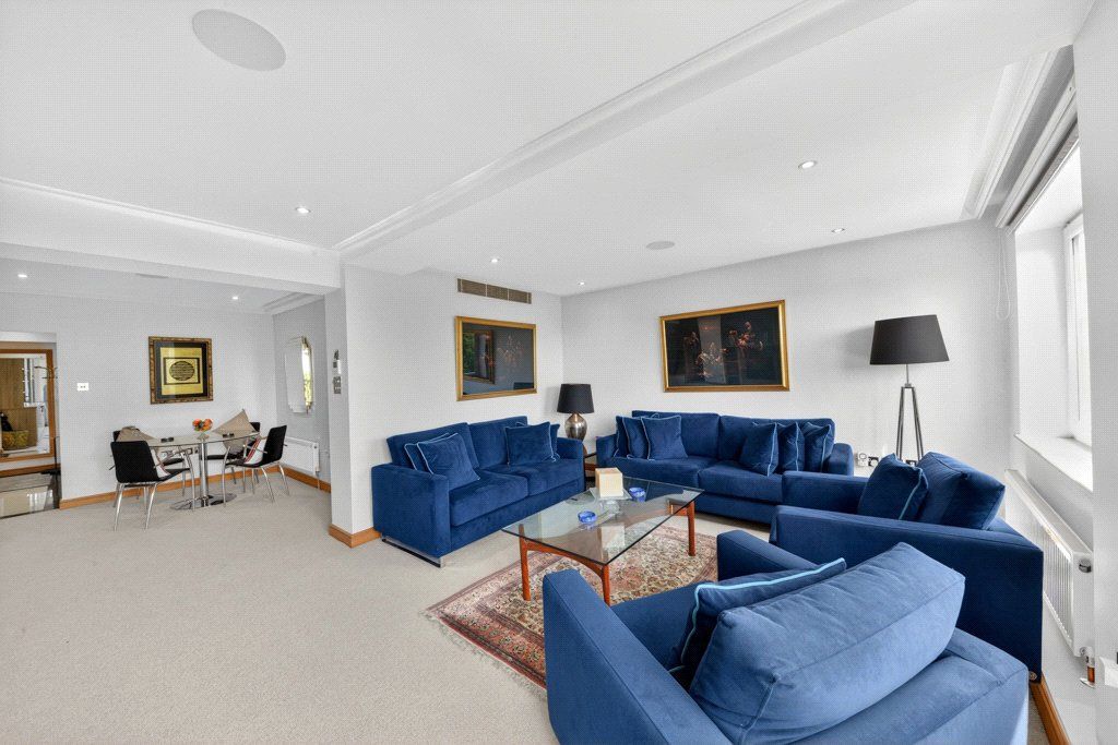 Property photo 1 of 19 Picture No. 05