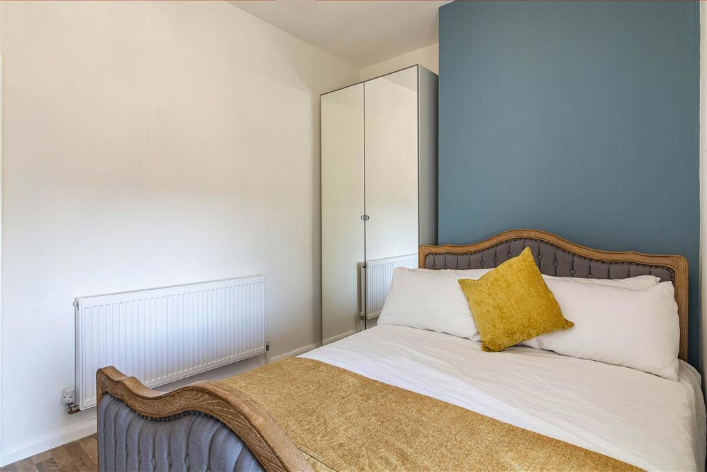 Property photo 3 of 8 23Watcombe-18.Jpeg