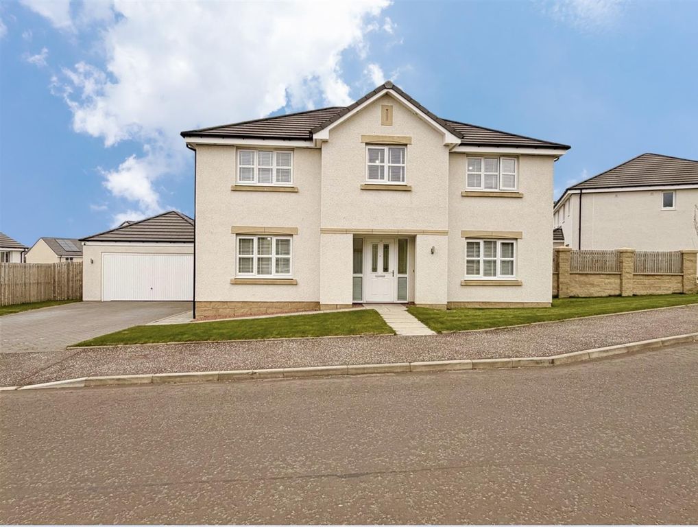 Property photo 1 of 34 Exterior