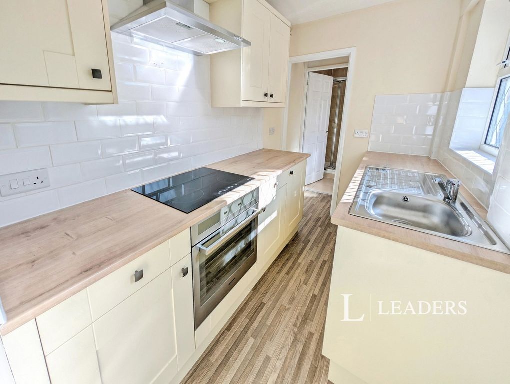 Property photo 2 of 15 Pbox-Img.Jpg
