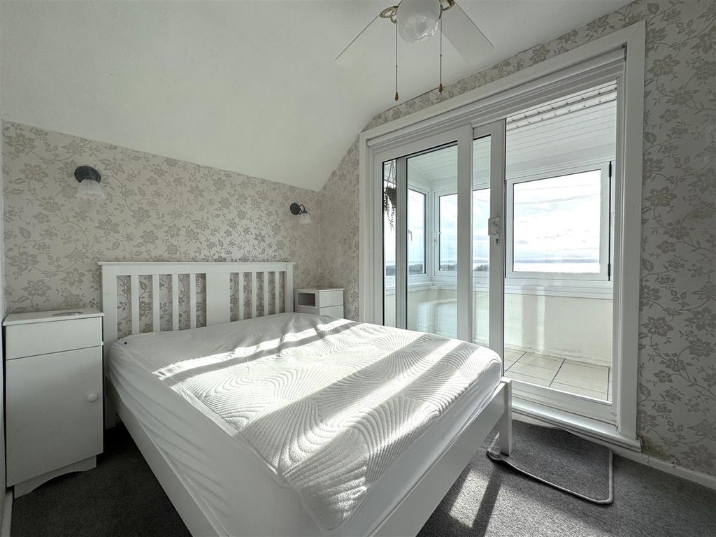 Property photo 3 of 17 Img_9859.Jpeg