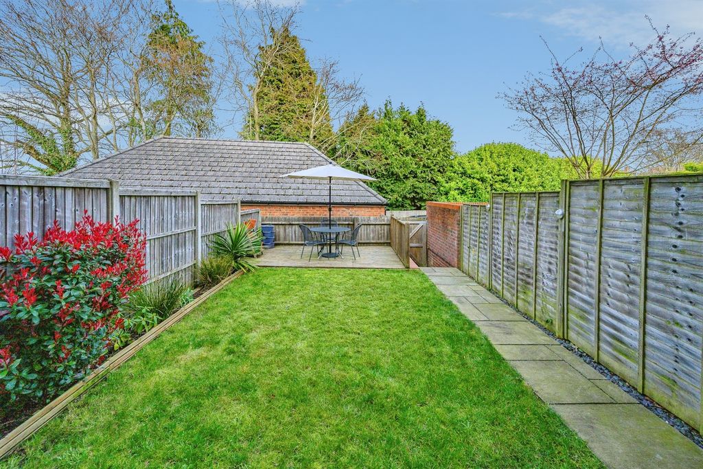 Property photo 3 of 21