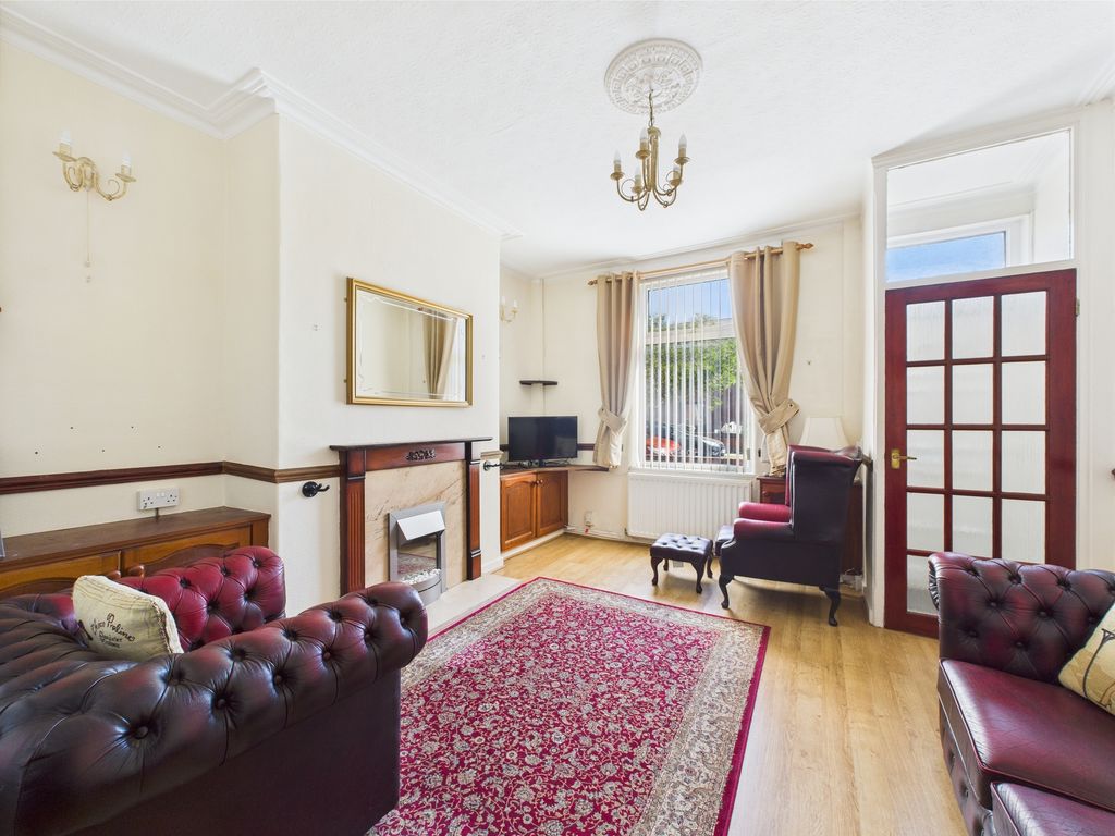 Property photo 2 of 19