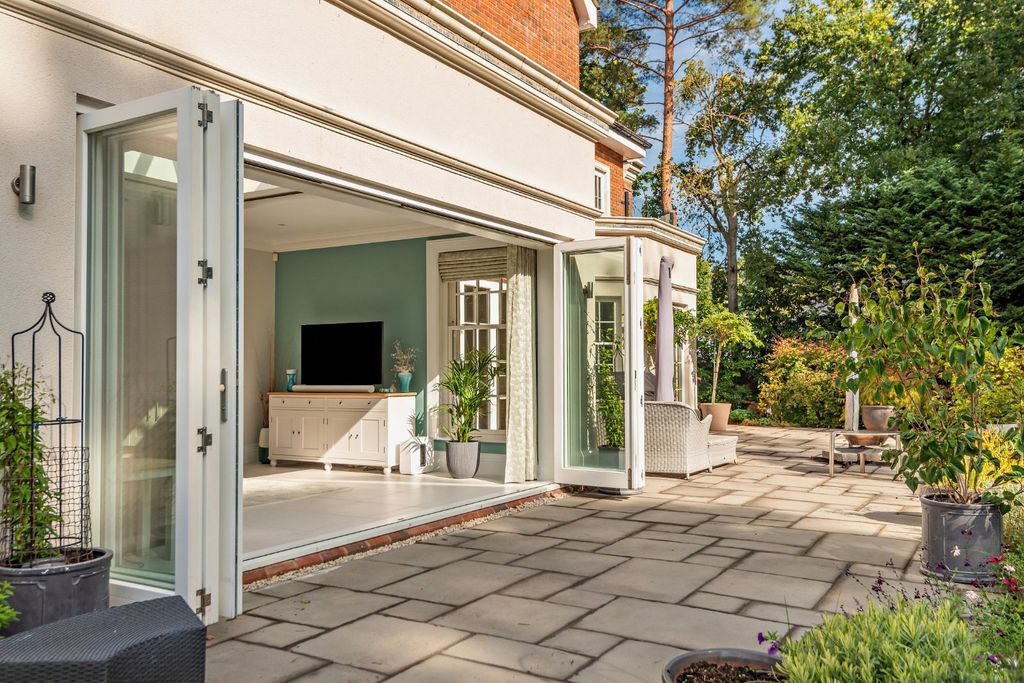 Additional image 25 of 6 bed detached house for saleMonks Walk, Ascot, Berkshire SL5