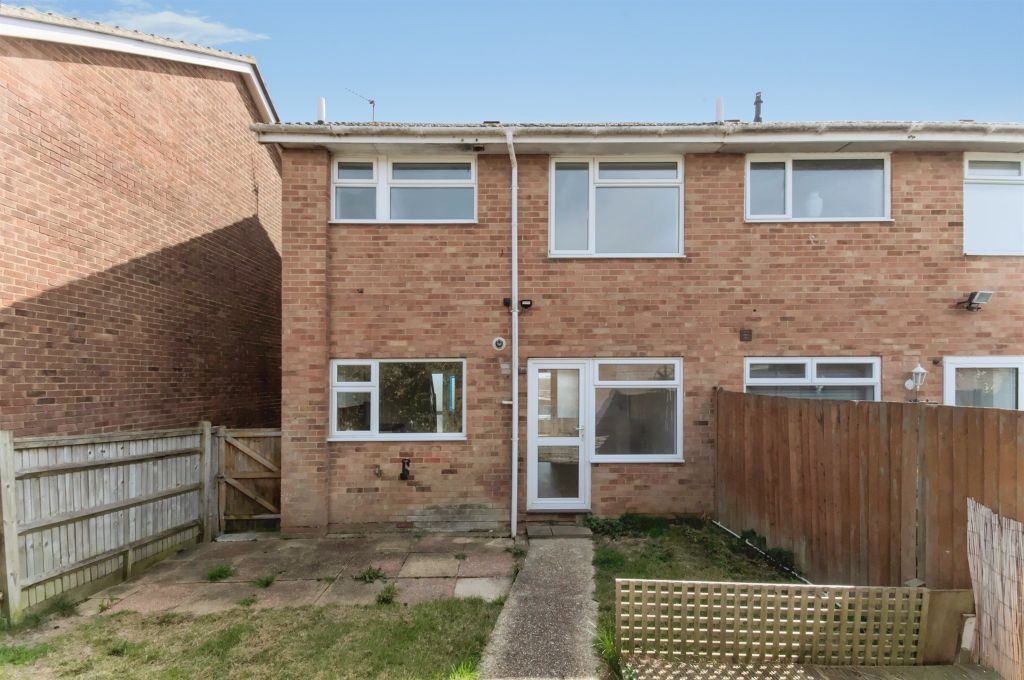 Property photo 3 of 23