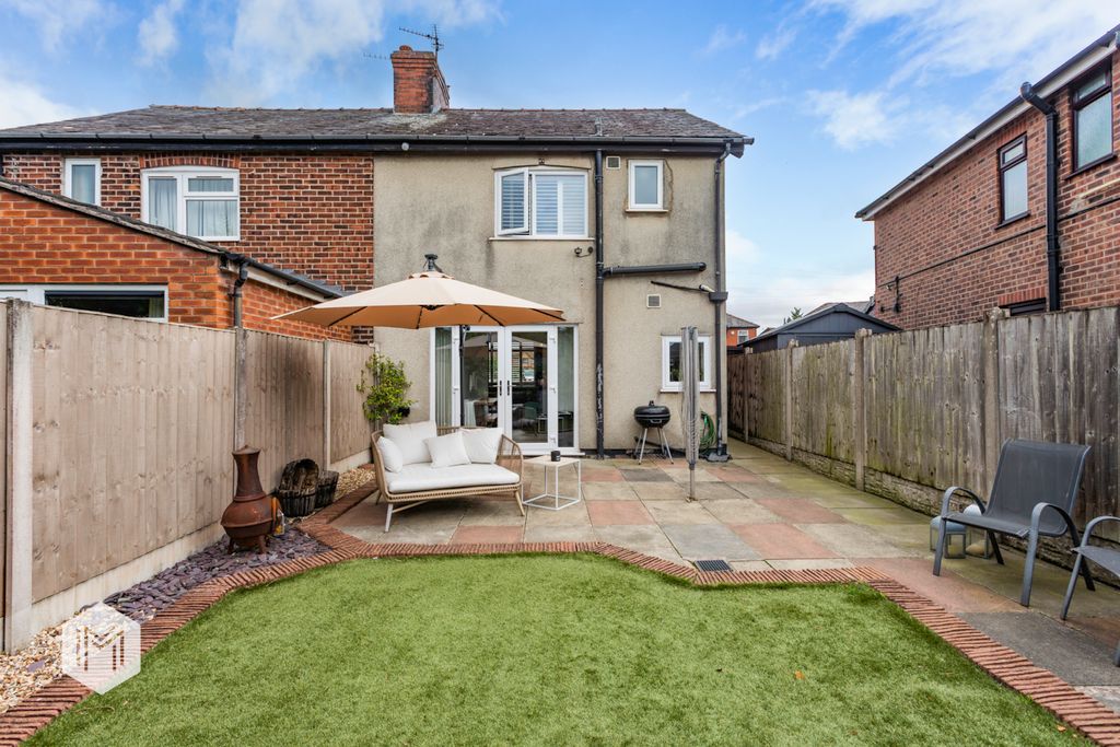 Property photo 2 of 19 Picture No. 20