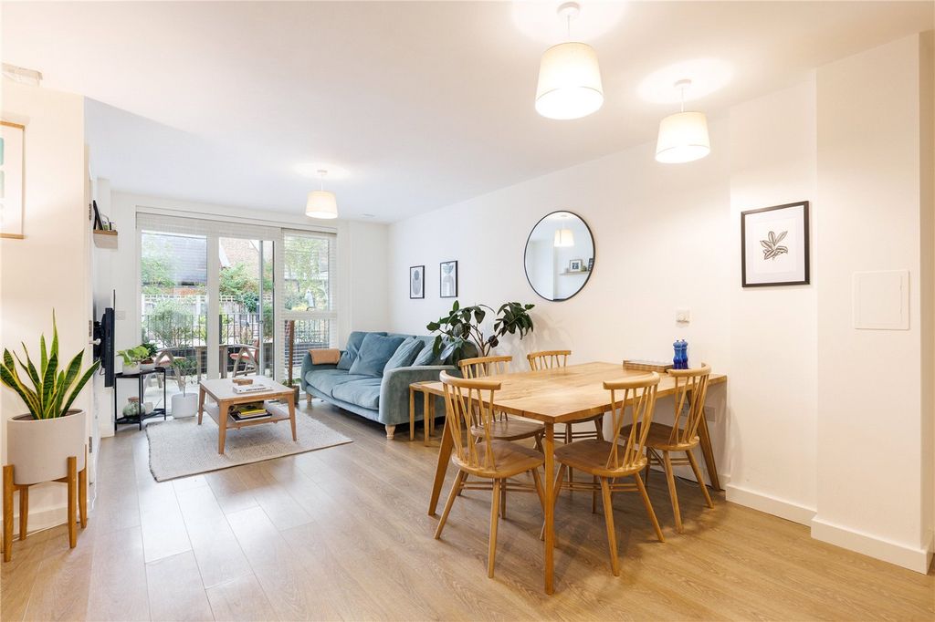 Property photo 2 of 11 Picture No. 04