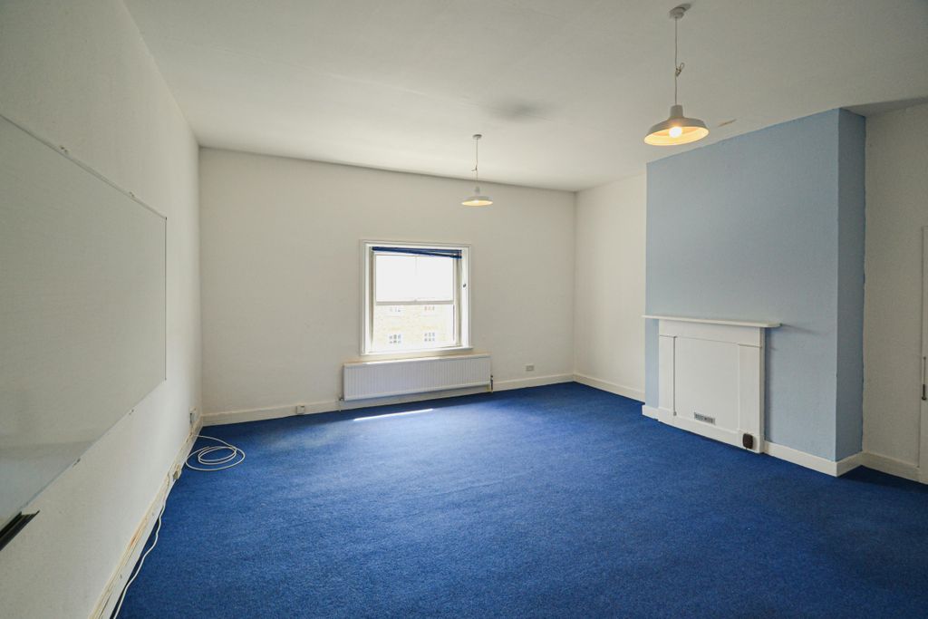 Property photo 2 of 3 Image 2