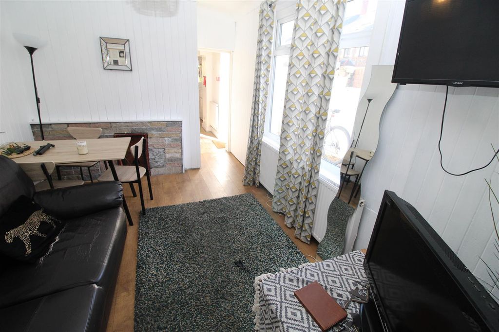 Property photo 1 of 19 Img_7004.Jpg