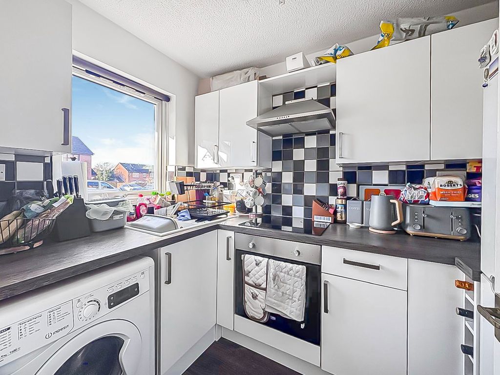 Property photo 3 of 7