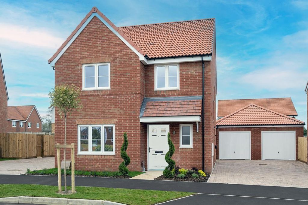 Property photo 1 of 8