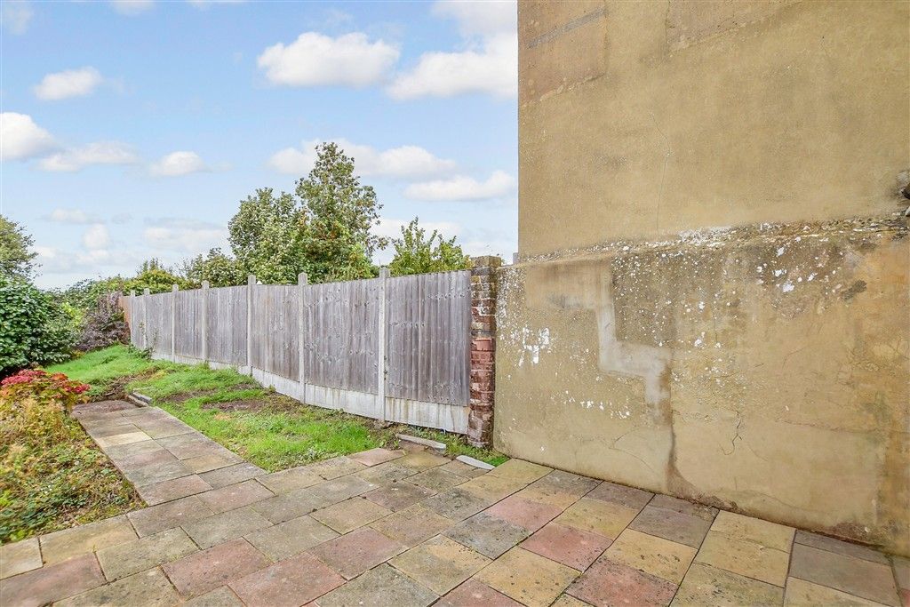 Property photo 2 of 7 External Feature