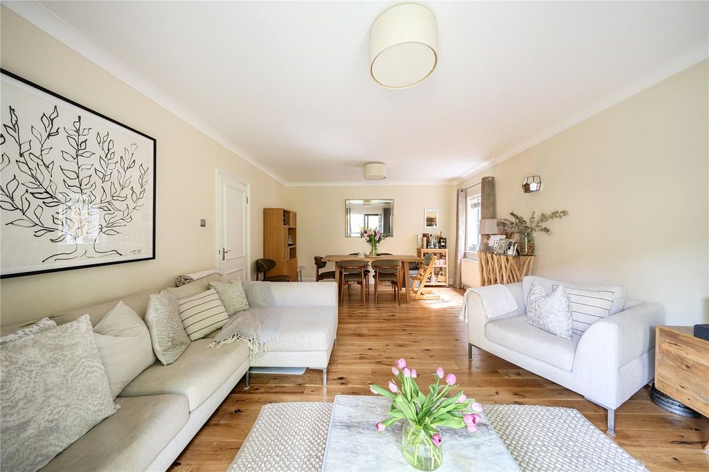 Property photo 2 of 10 Picture No. 03