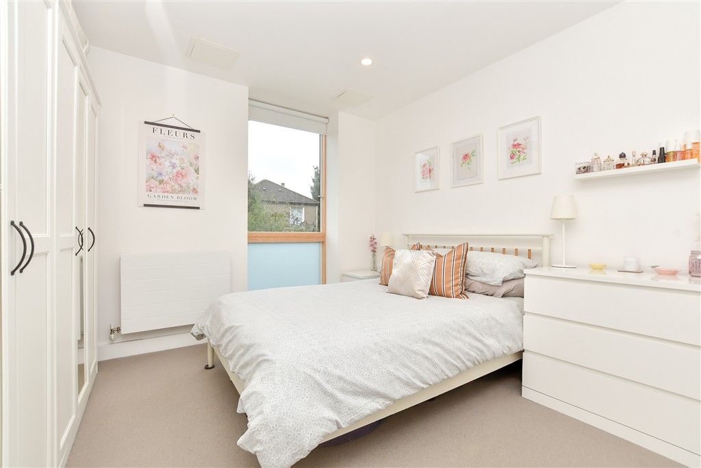 Property photo 3 of 11 Bedroom