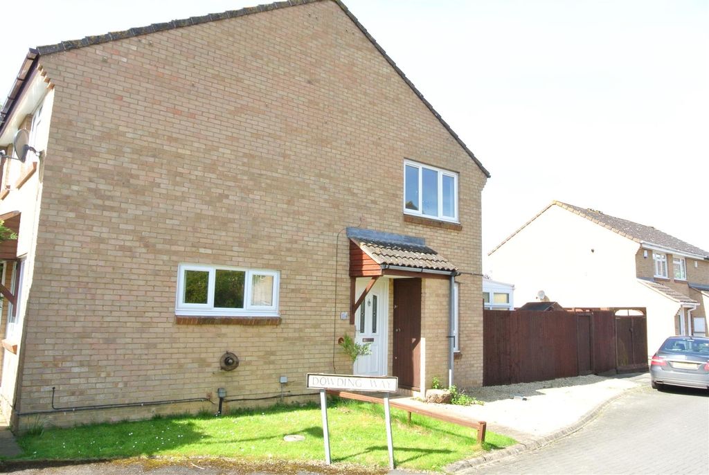 Property photo 2 of 11