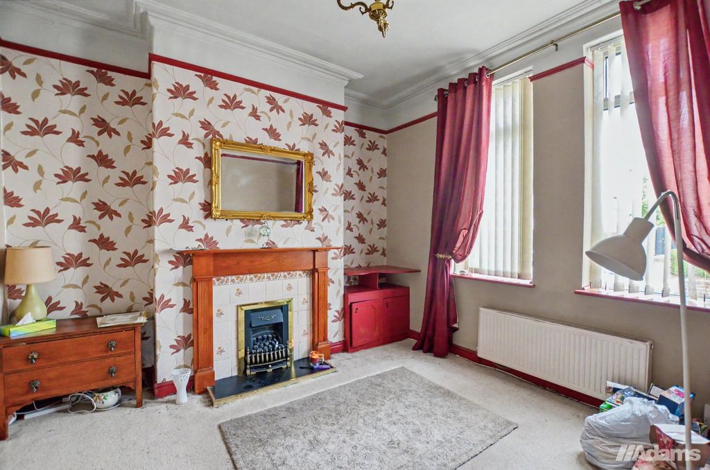 Property photo 2 of 16