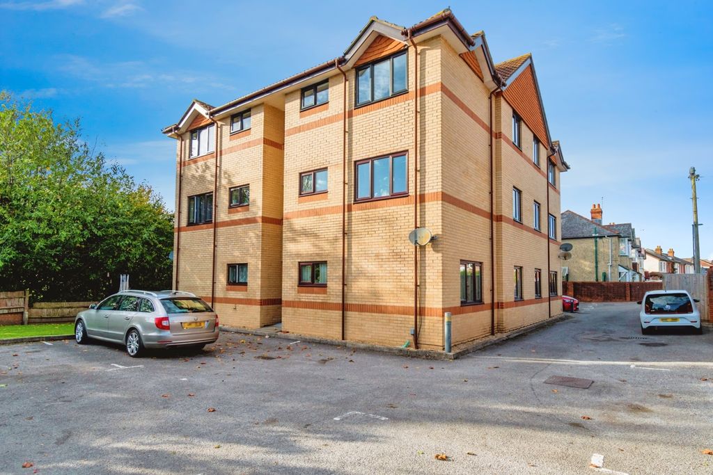 Property photo 1 of 13 Photo