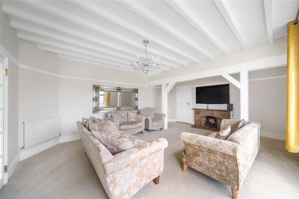 Property photo 1 of 29 Picture No. 37